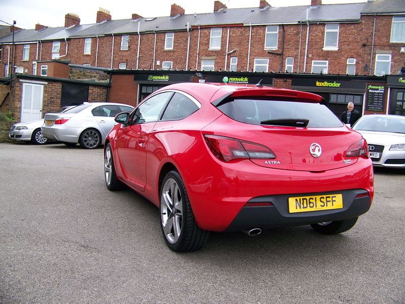 2011 Vauxhall Astra 2.0 image 6