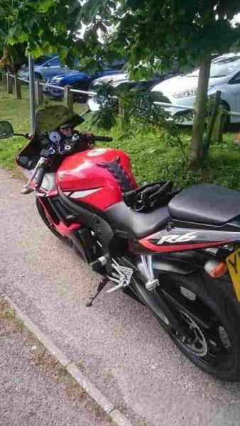 2005 Yamaha YZF R6 image 4