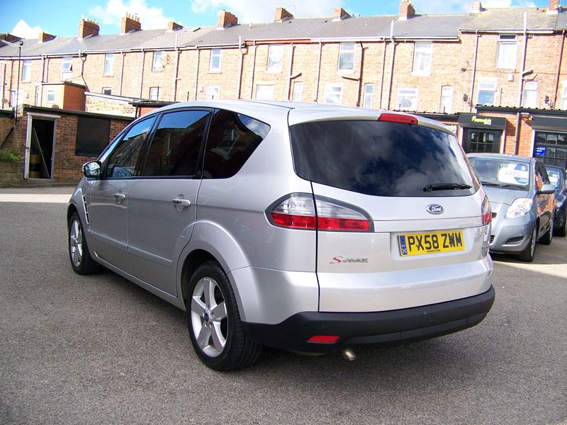 2008 Ford S-Max 2.0TDCI image 2