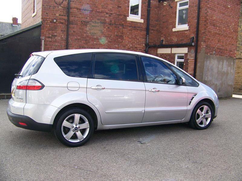 2008 Ford S-Max 2.0TDCI image 4