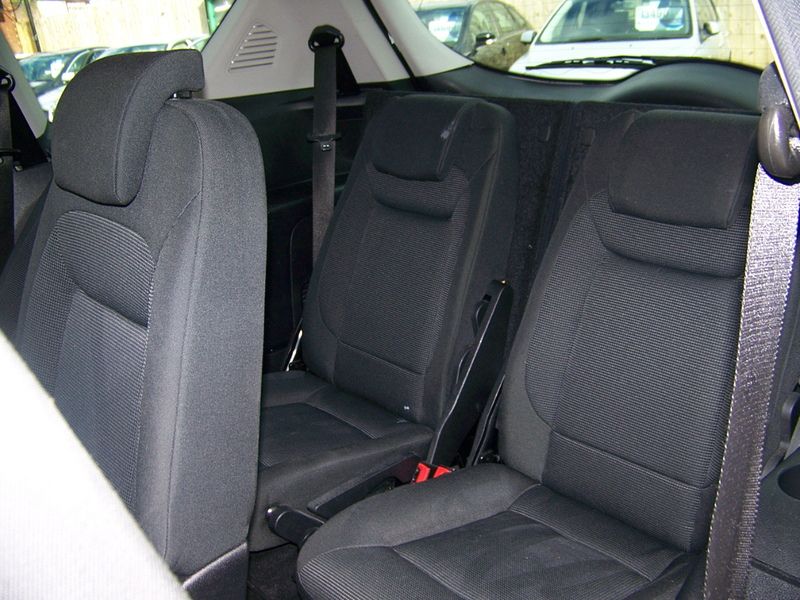 2008 Ford S-Max 2.0TDCI image 9