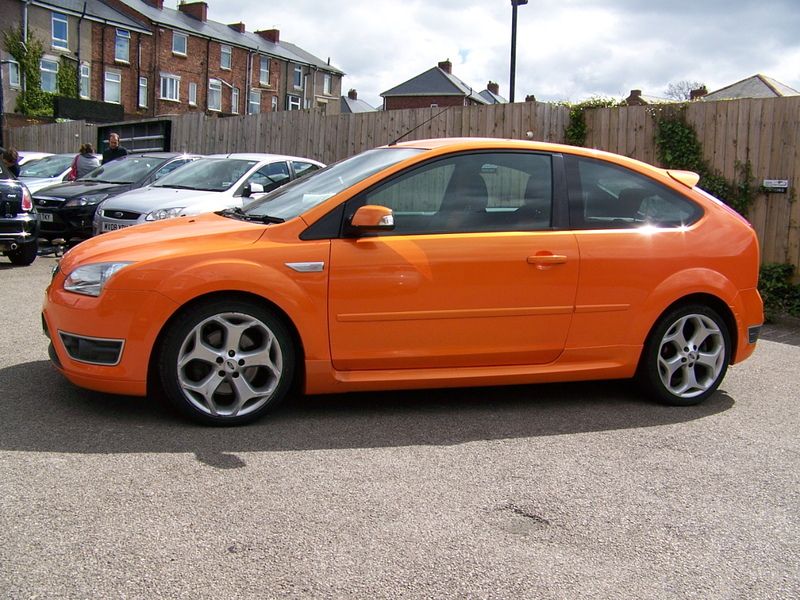 2007 Ford Focus 2.5 ST-2 image 3