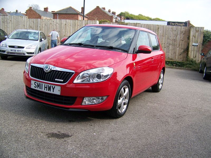 2011 Skoda Fabia 1.2 TDI image 3