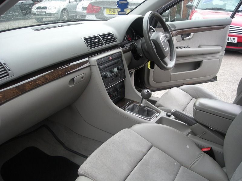 2005 Audi A4 Avant 2.0 TDI S LINE image 8