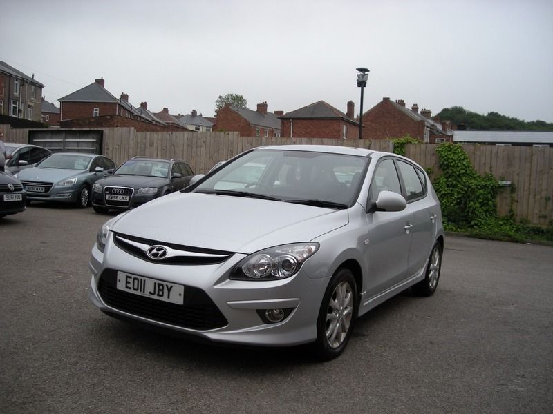 2011 Hyundai I30 1.6 CRDI image 2