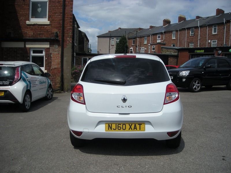 2010 Renault Clio 1.2 16V image 6