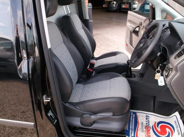 2012 Volkswagen Caddy 2.0 TDI image 7