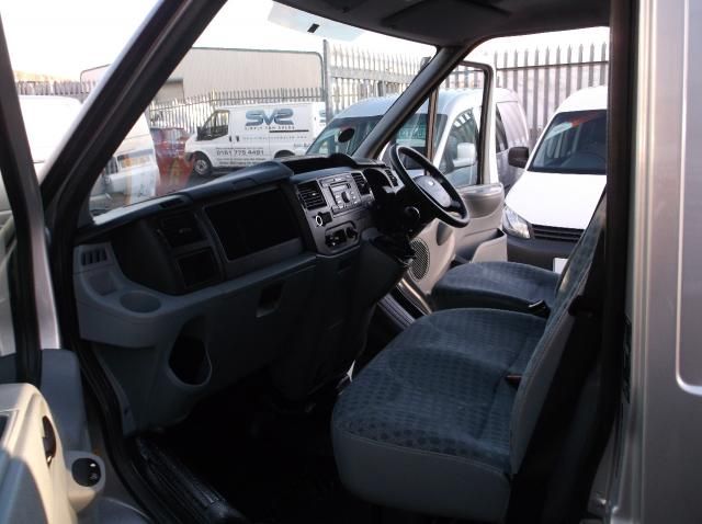 2012 Ford Transit SWB image 8
