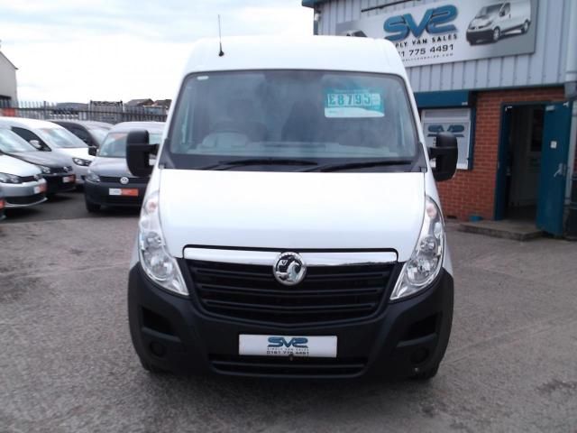 2011 Vauxhall Movano XLWB image 2