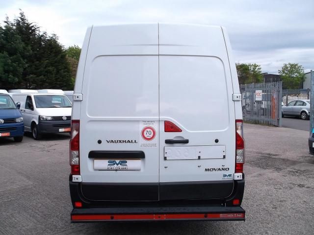 2011 Vauxhall Movano XLWB image 4