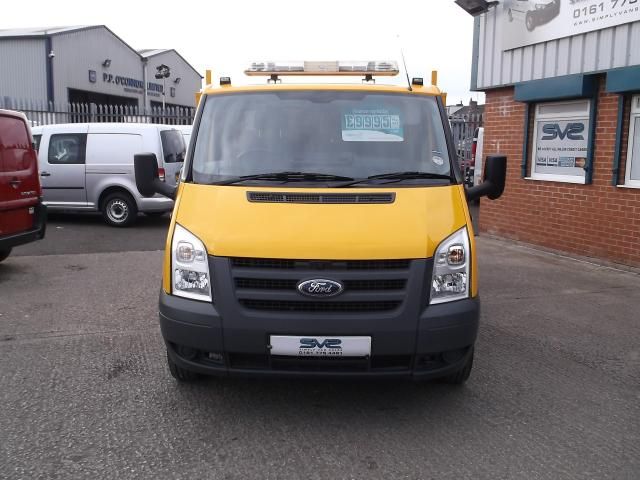2010 Ford Transit Drop Side image 2