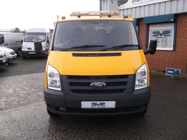 2010 Ford Transit Crew Cab image 2