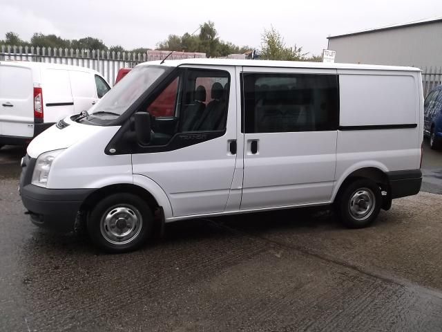 2011 Ford Transit Crew Cab image 3
