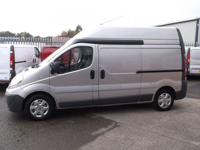 2012 Renault Trafic High Roof 2.0 DCI image 3