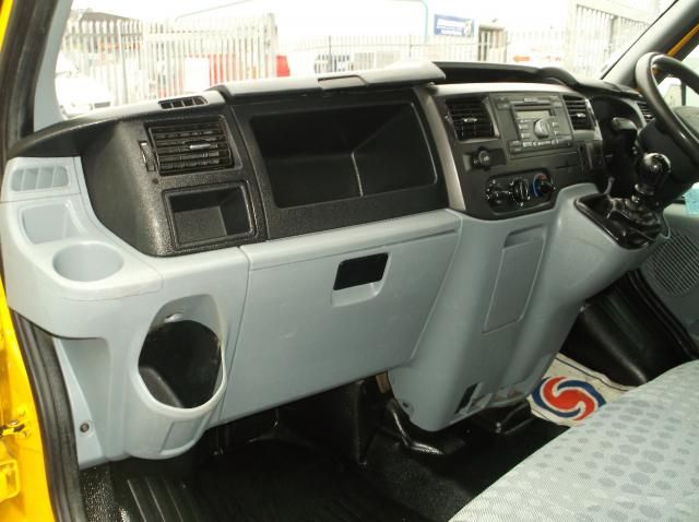 2010 Ford Transit Pick Up image 9