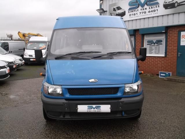 2004 FORD TRANSIT image 2