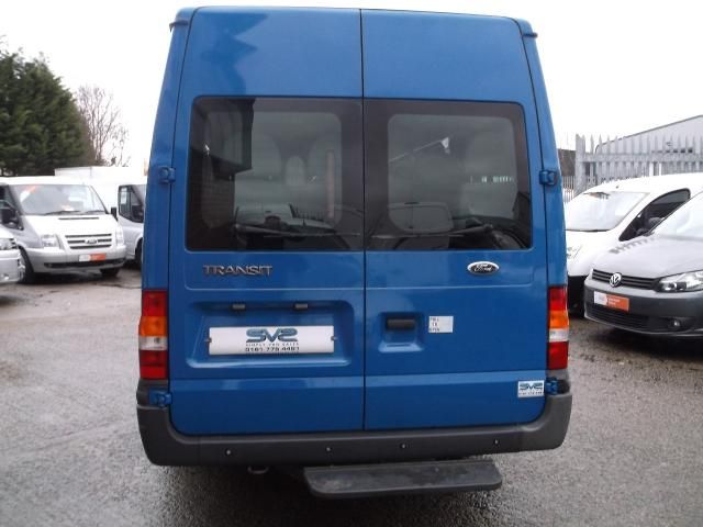 2004 FORD TRANSIT image 4