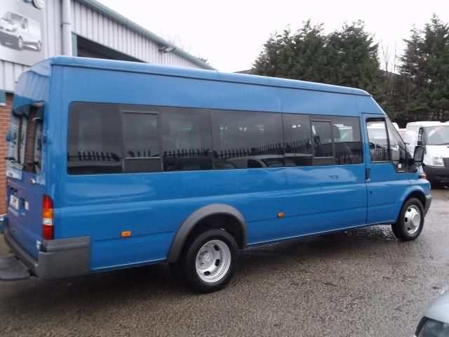 2004 FORD TRANSIT image 5