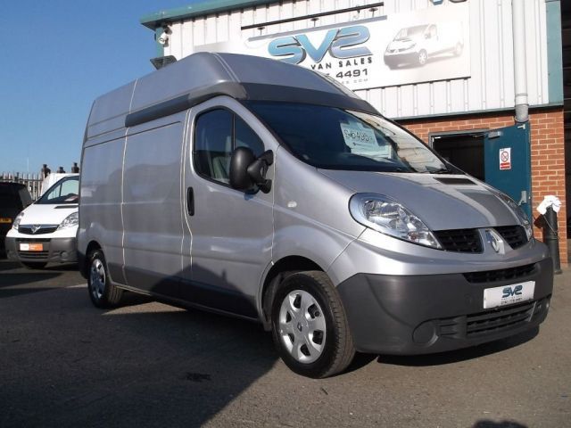 2010 Renault Trafic 2.0 DCI image 1