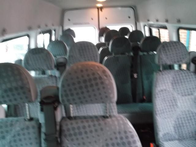2007 Ford Transit Minibus image 7