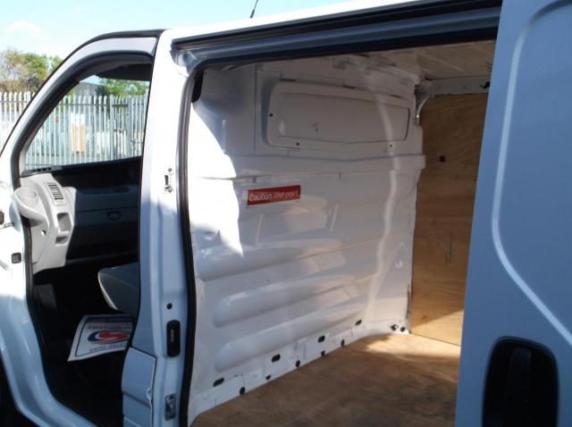 2011 Renault Trafic SL27 DCI image 9