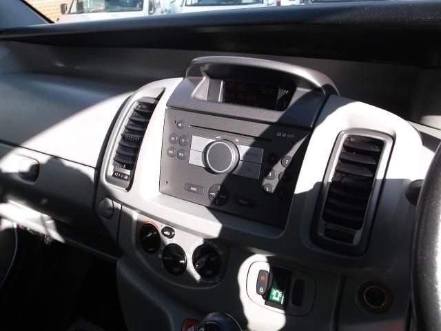 2007 Vauxhall Vivaro SWB 2.0 CDTI image 5