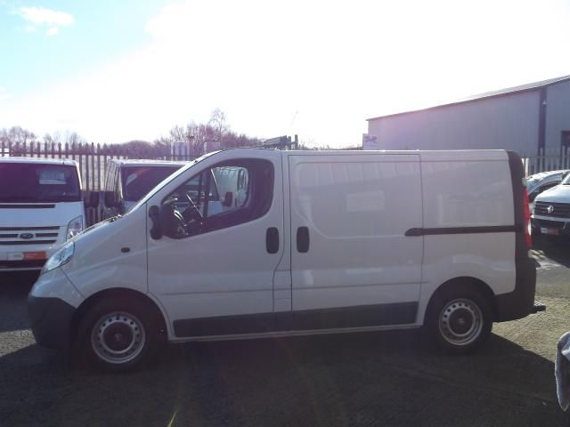 2007 Vauxhall Vivaro 2.0 CDTI image 3