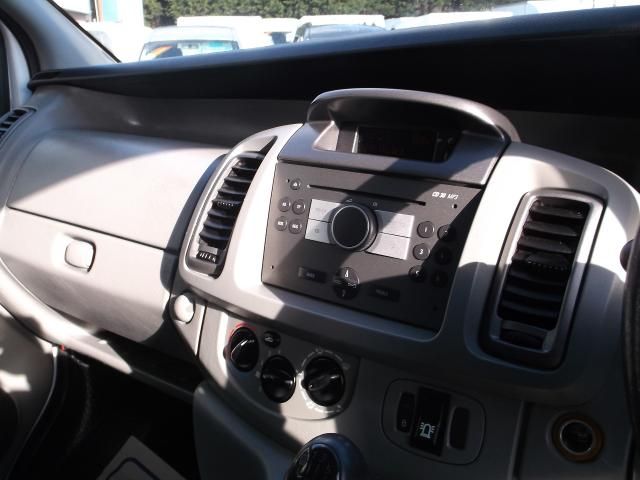 2007 Vauxhall Vivaro 2.0 CDTI image 7