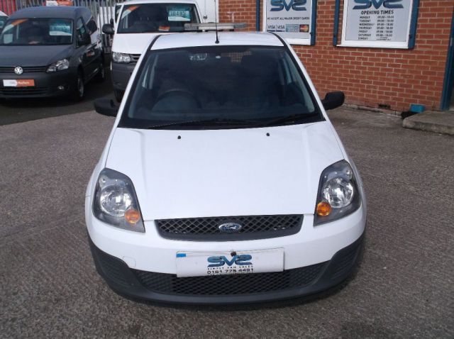 2008 Ford Fiesta 1.4 TDCI VAN 3d image 6