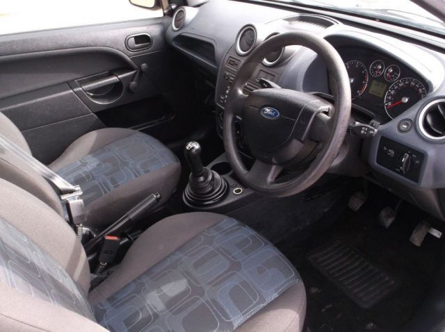 2008 Ford Fiesta 1.4 TDCI VAN 3d image 7