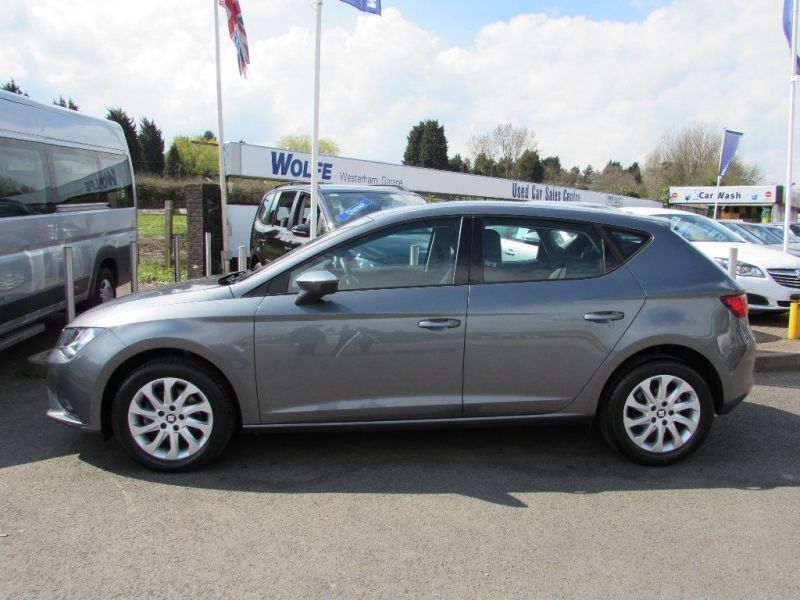 2014 SEAT Leon 1.6 TDI SE DSG 5dr image 3