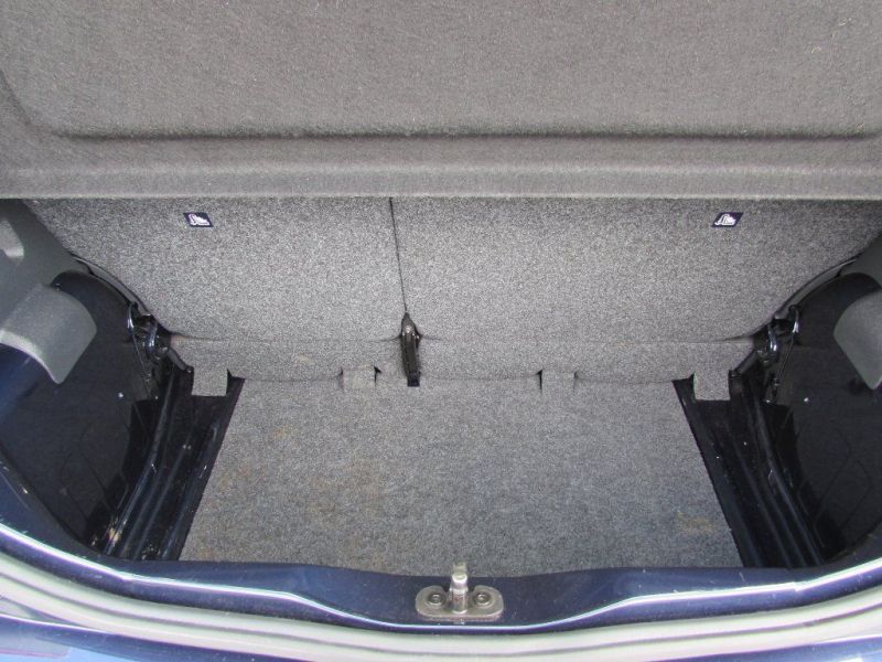 2014 SEAT Mii 1.0 12v Toca 5dr image 9