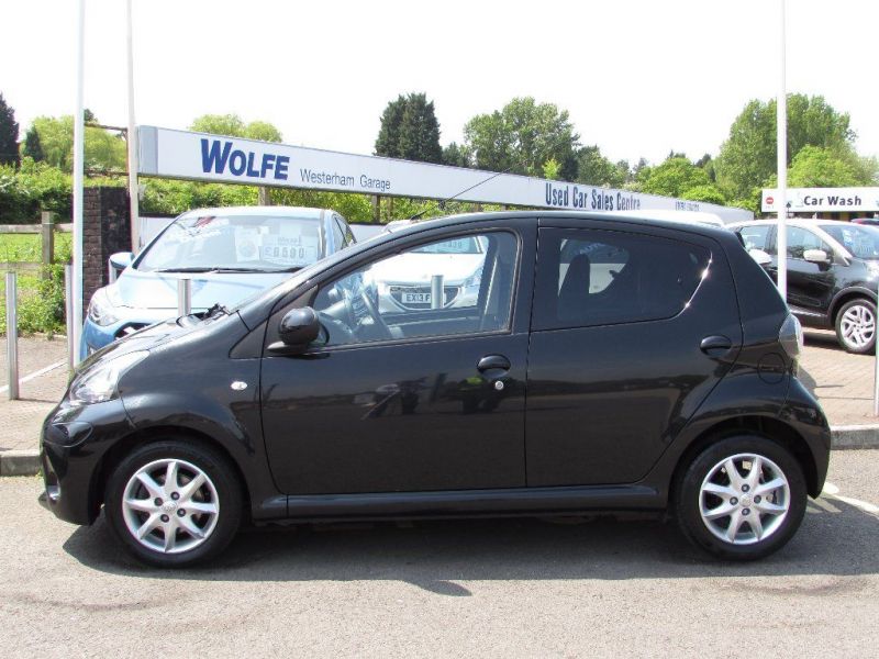 2014 Toyota Aygo 1.0 VVT-i Mode 5dr image 4