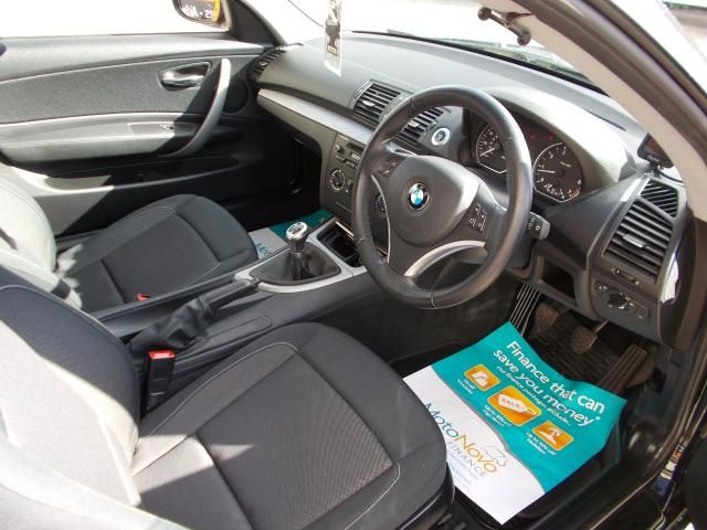 2010 BMW 1 Series 2.0 image 7