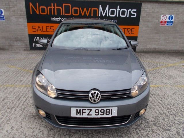 2010 Volkswagen Golf image 2
