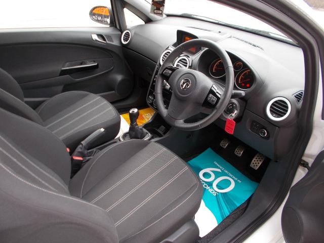 2012 Vauxhall Corsa 1.3 image 7