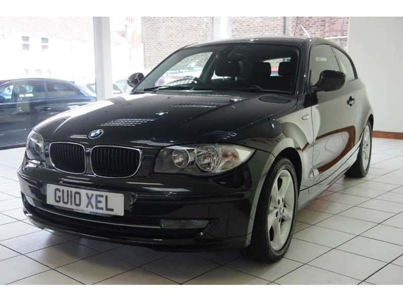 2010 BMW 1 Series 3dr image 2