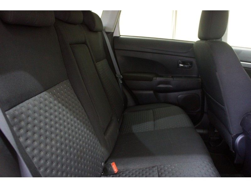 2011 Mitsubishi ASX 3 5dr image 8