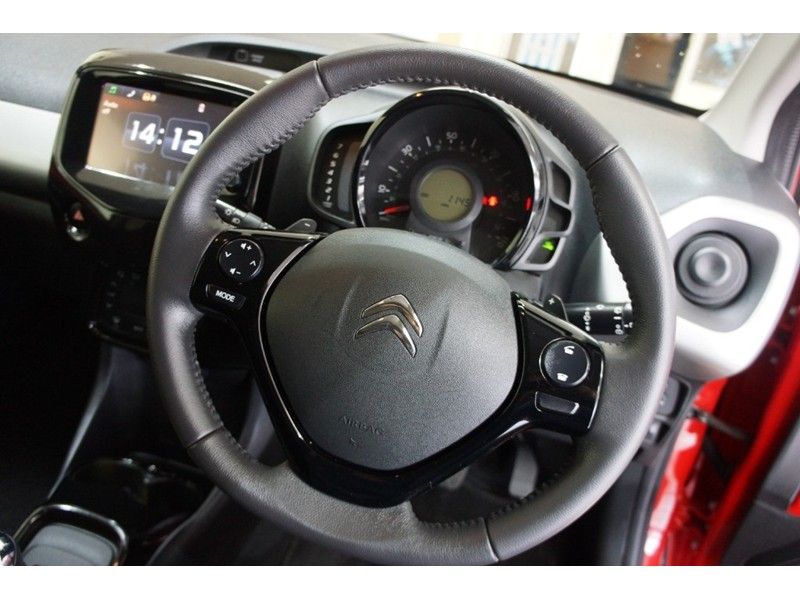 2014 Citroen C1 1.0 5dr image 7