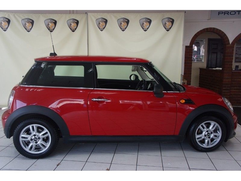 2012 Mini Hatch One 1.6 3dr image 2
