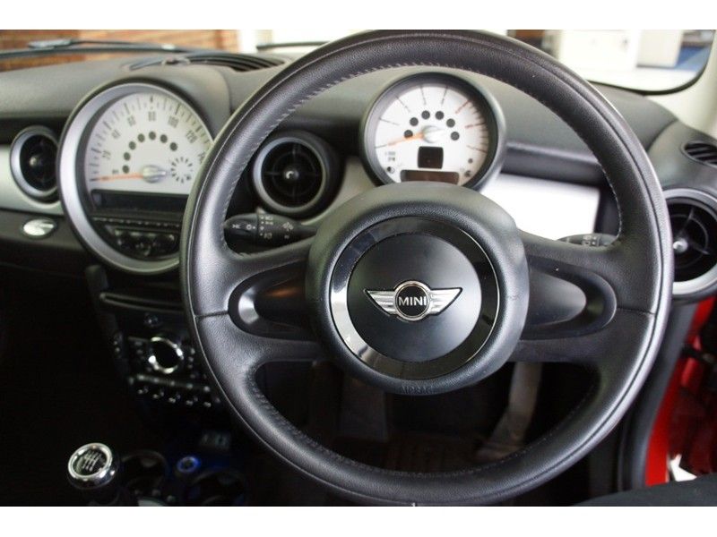 2012 Mini Hatch One 1.6 3dr image 9