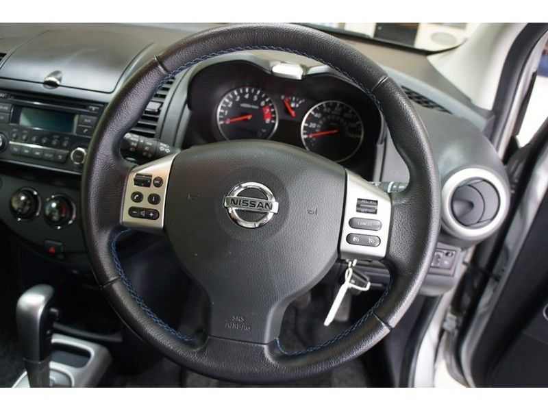 2013 Nissan Note 1.6 Acenta image 6