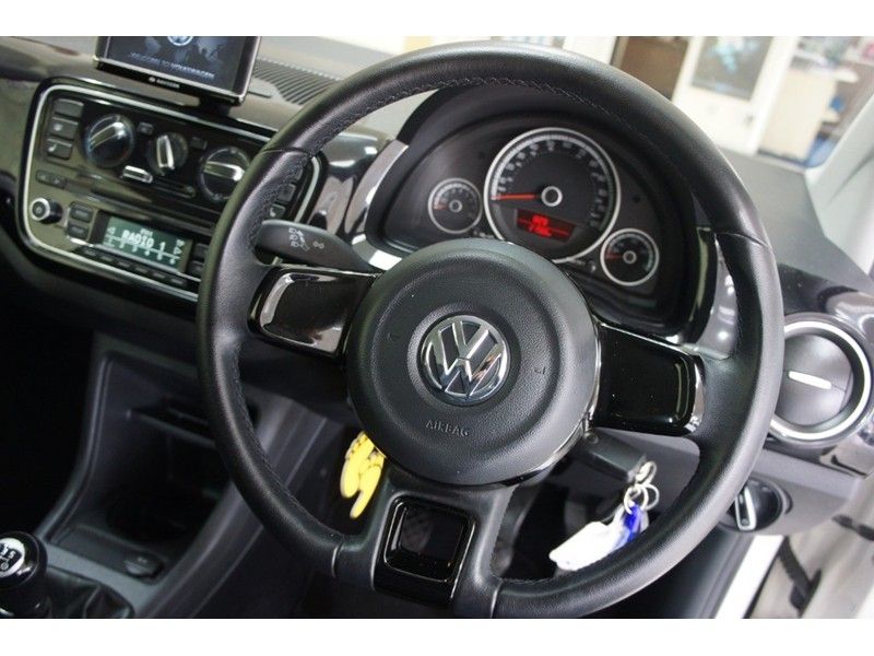 2012 Volkswagen Up! 3dr image 7