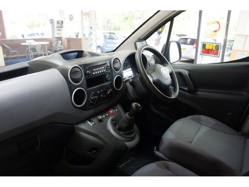 2012 Citroen Berlingo 625 Enterprise L1 HDi image 9