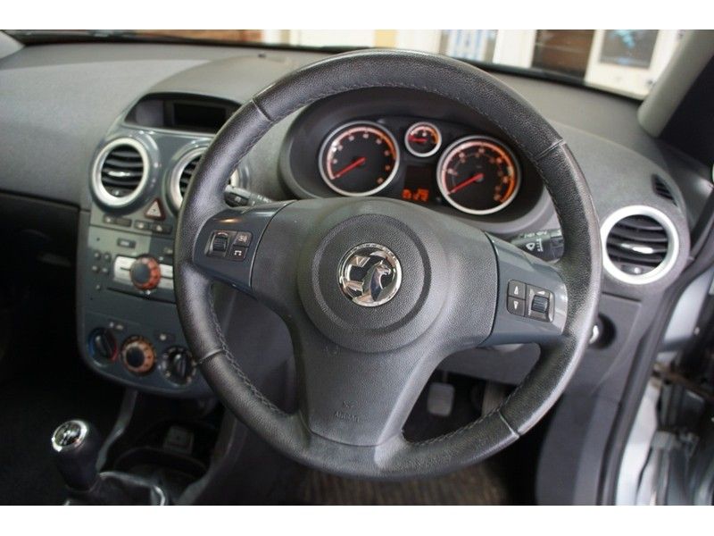 2012 Vauxhall Corsa SE 3dr image 7