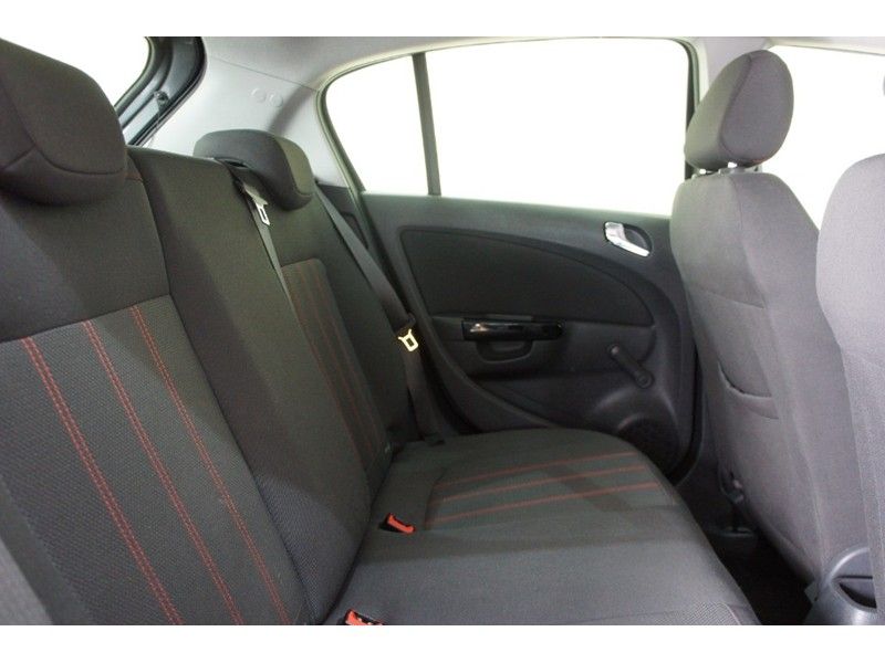 2012 Vauxhall Corsa SXi Ac 5dr image 8