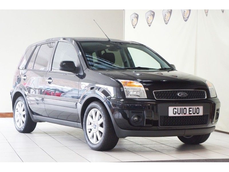 2010 Ford Fusion Titanium 5dr image 1