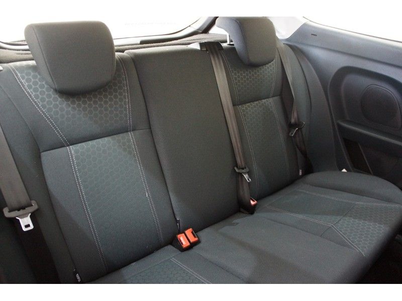 2009 Ford Fiesta Zetec 3dr image 9