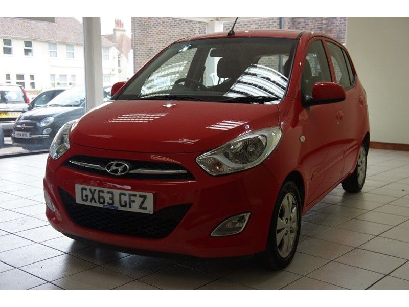 2013 Hyundai i10 Active 5dr image 2