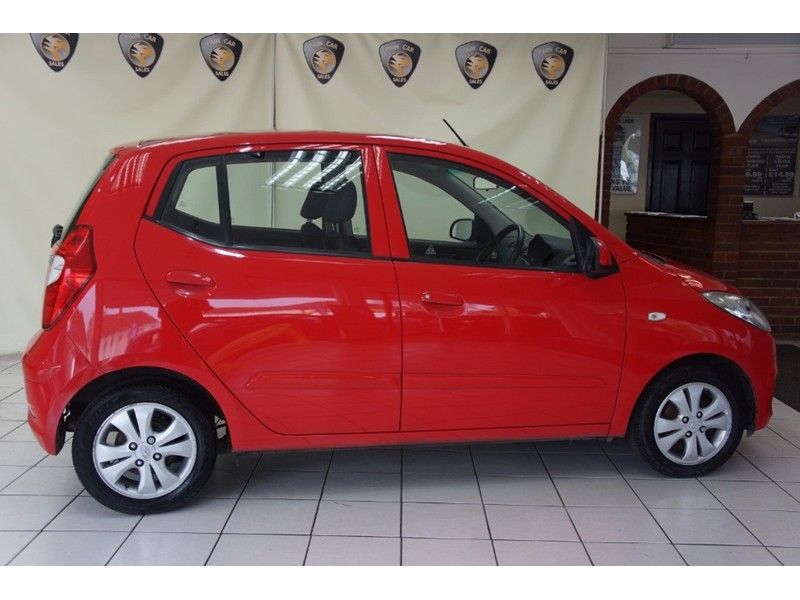 2013 Hyundai i10 Active 5dr image 3